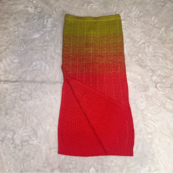 NWT The Drop Lola Red & Green Ombre Knit Midi Ribbed Skirt Size XS - Picture 6 of 10
